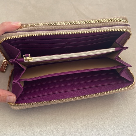 Nora Lozza Wallet NWT - Picture 6 of 9